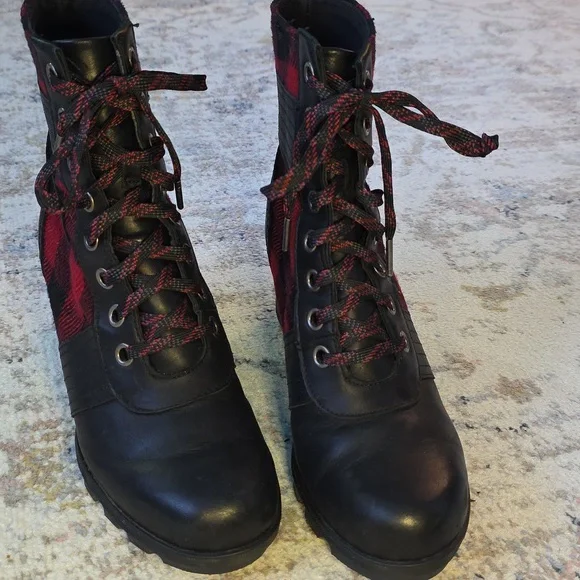 Sorel LEXIE Wedge Ankle Boots - Picture 2 of 7